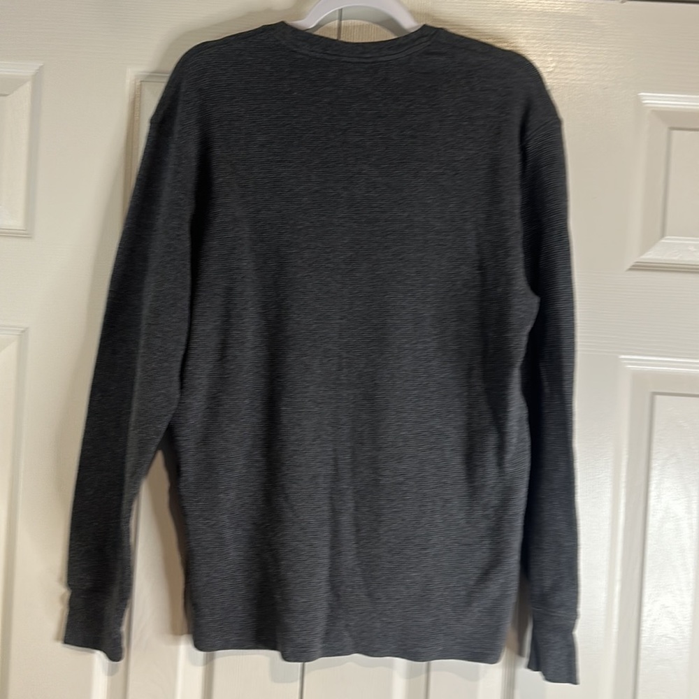 Preowned men’s grey thermal sleepwear top - Picture 3 of 4